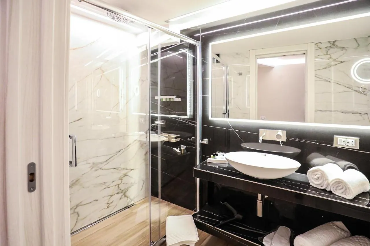 Guest house Municipio Luxury Suite Naples Italy