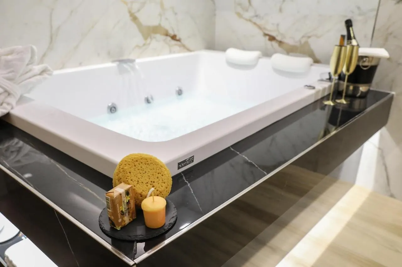 Guest house Municipio Luxury Suite Naples